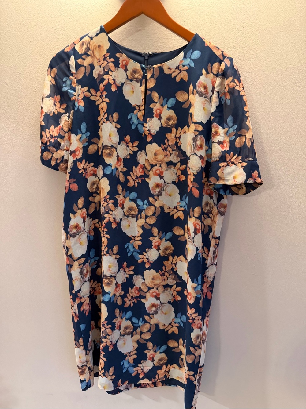 J.Crew Navy Blue Floral‎ Keyhole Short Sleeve Shift Dress Size 4